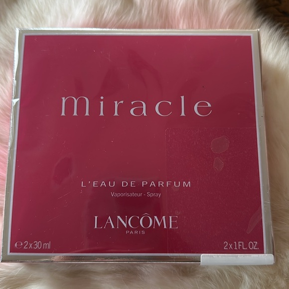 New Lancome Duo Miracle Perfume - Picture 2 of 2